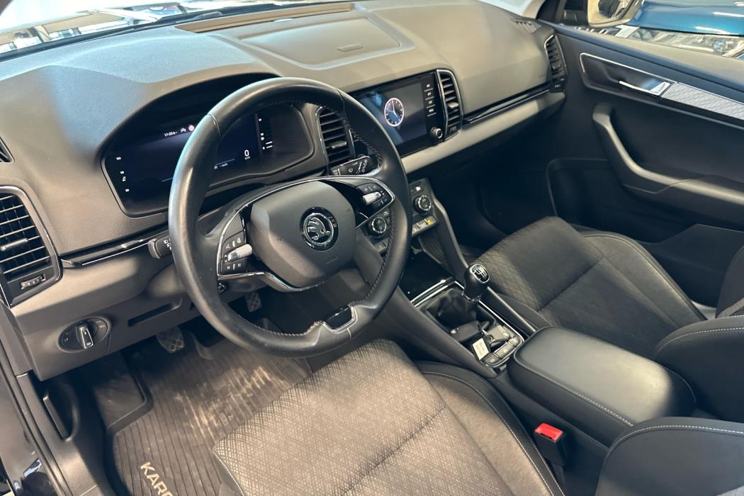 SKODA Karoq 2023