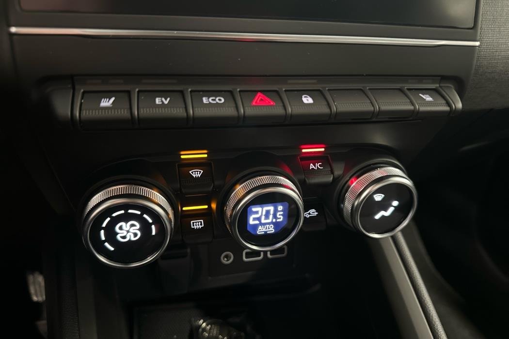 MITSUBISHI Colt 2025