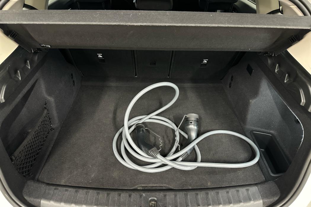 BMW iX1 2023