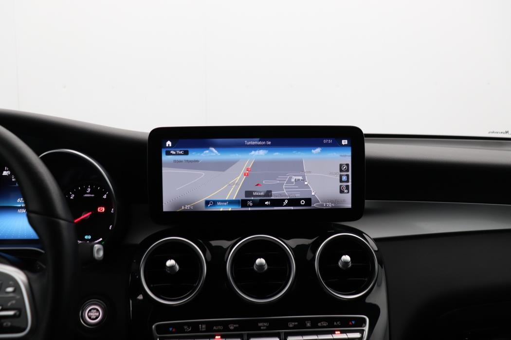 MERCEDES-BENZ GLC 2021