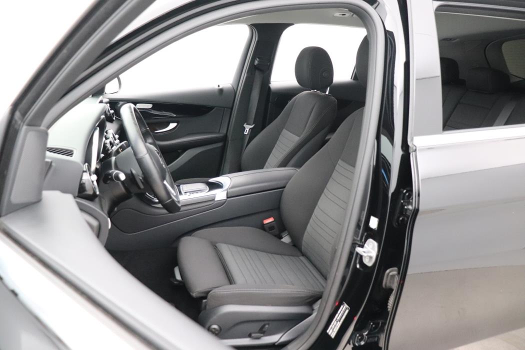 MERCEDES-BENZ GLC 2021