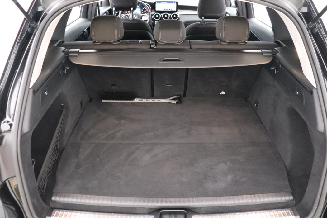 MERCEDES-BENZ GLC 2021