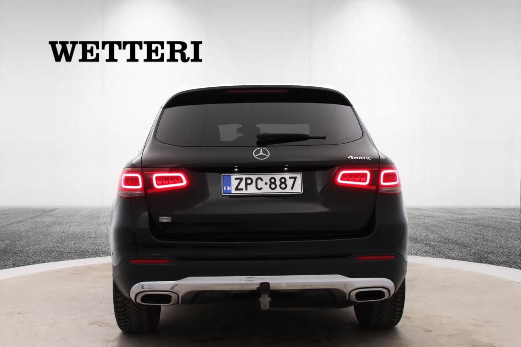 MERCEDES-BENZ GLC 2021