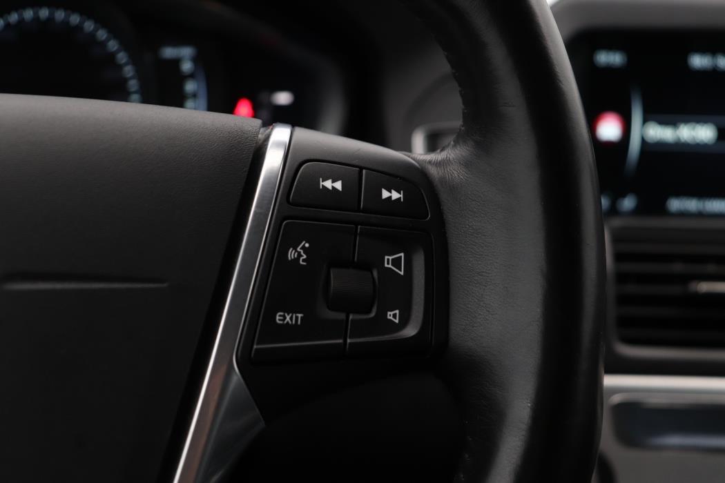 VOLVO XC60 2015