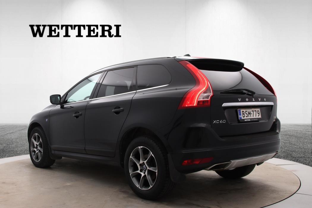 VOLVO XC60 2015
