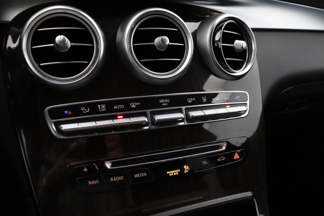 MERCEDES-BENZ GLC 2016