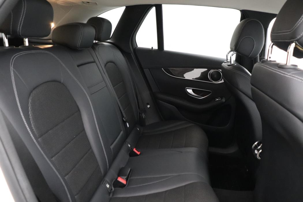 MERCEDES-BENZ GLC 2016