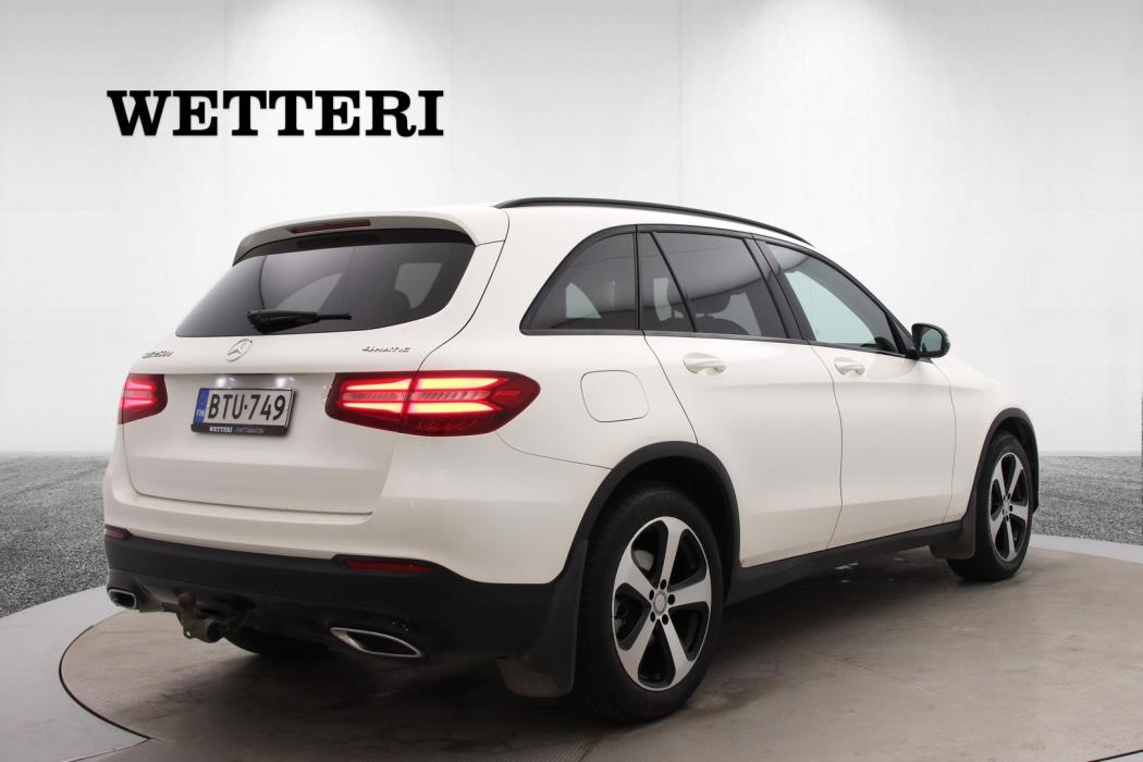 MERCEDES-BENZ GLC 2016