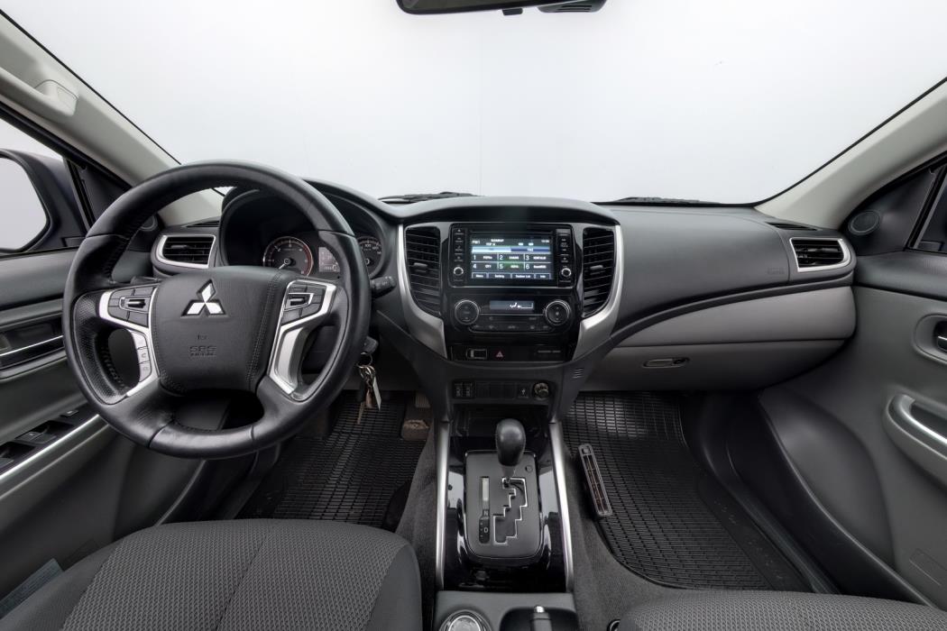 MITSUBISHI L200 2018