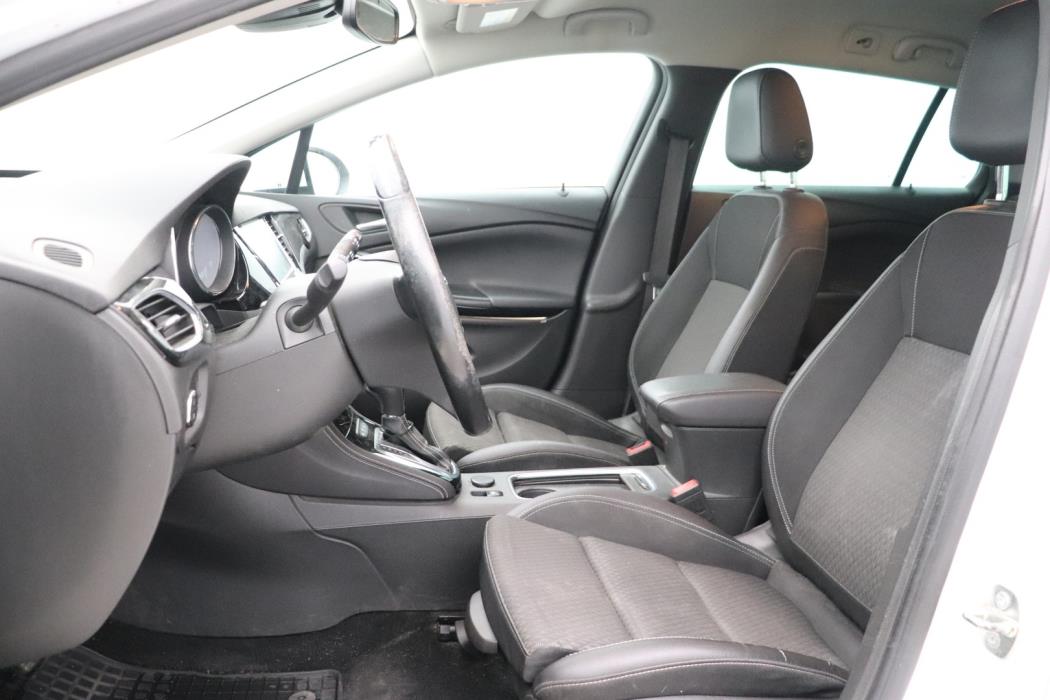 OPEL Astra 2017