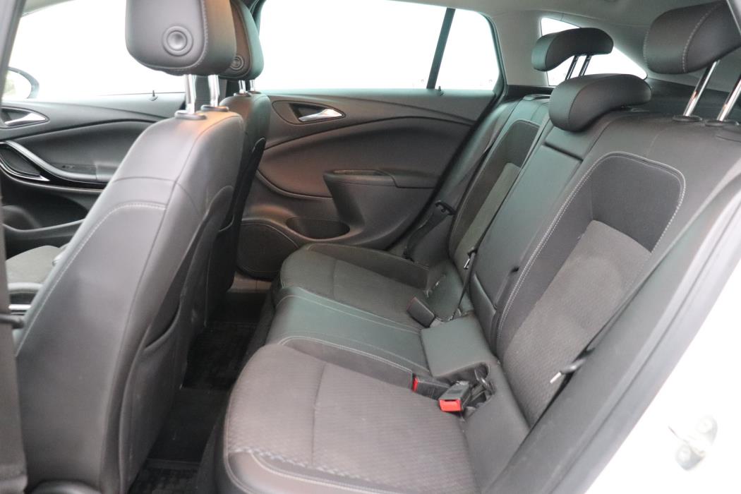 OPEL Astra 2017