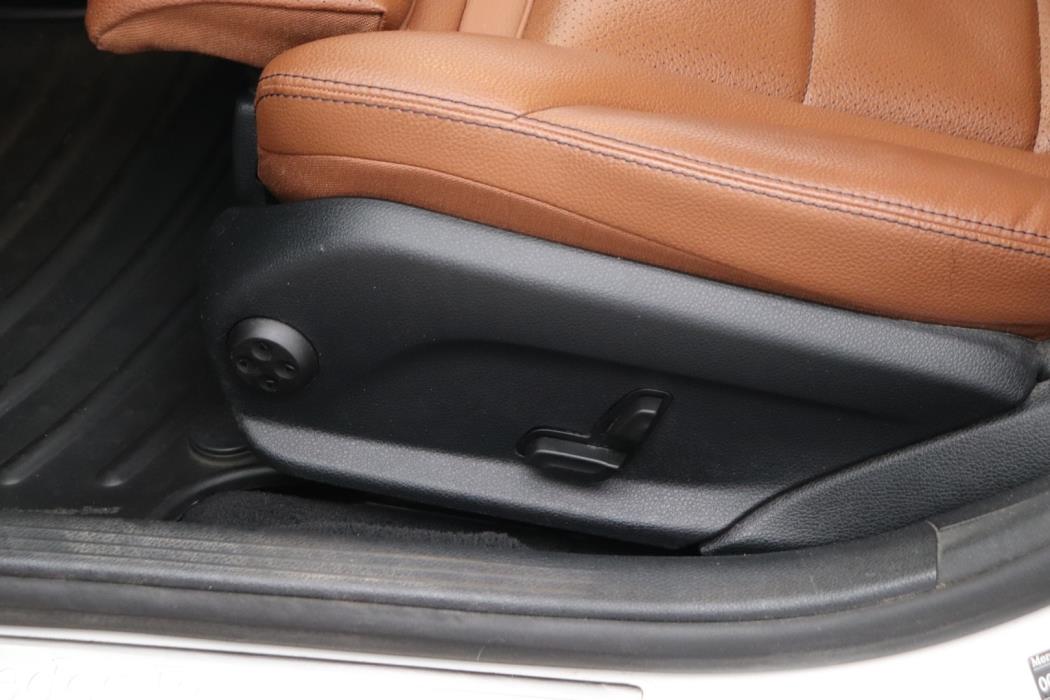 MERCEDES-BENZ C 2020