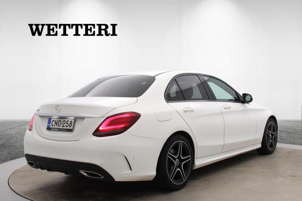 MERCEDES-BENZ C 2020