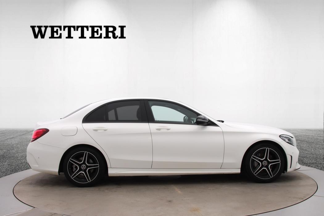 MERCEDES-BENZ C 2020