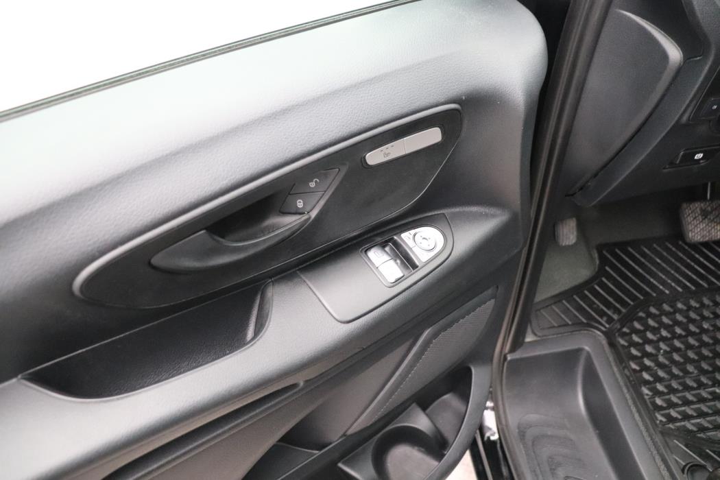 MERCEDES-BENZ Vito 2020