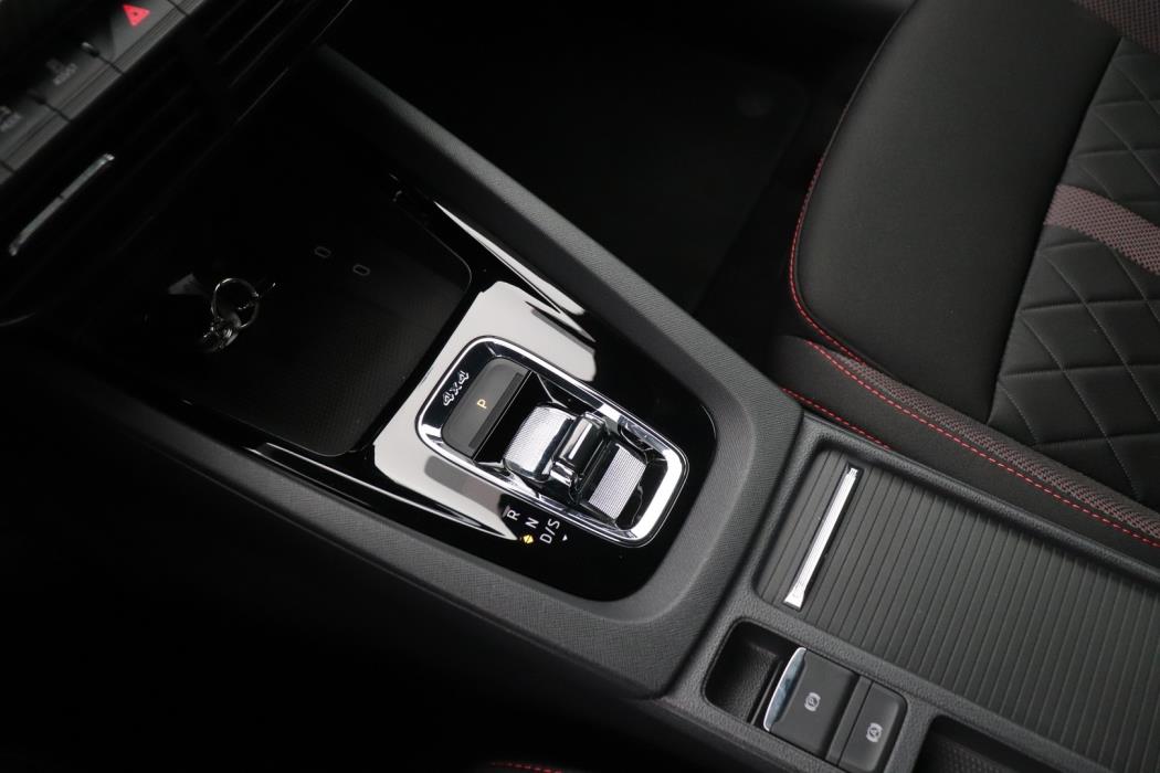 SKODA Octavia 2021