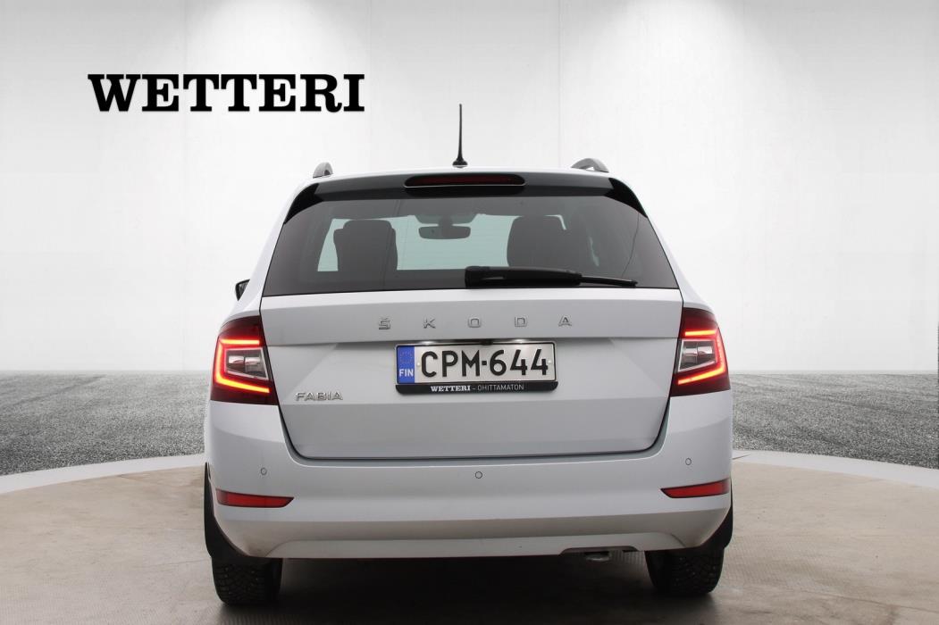 SKODA Fabia 2021