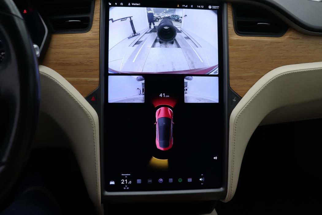 TESLA Model S 2020