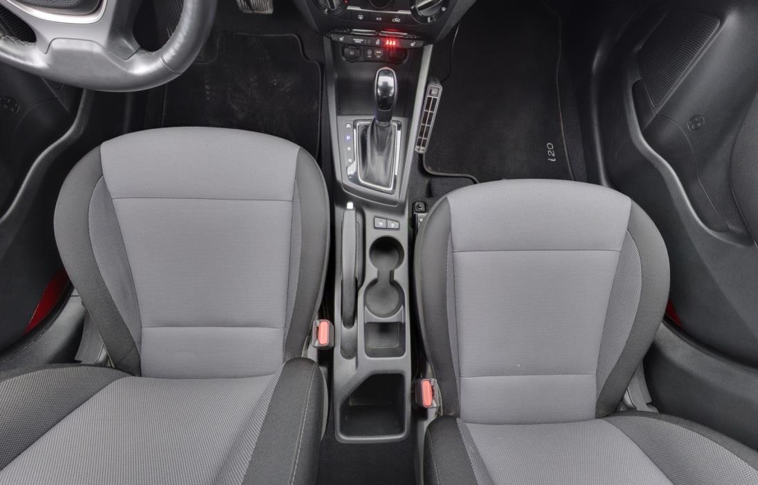 HYUNDAI i20 Hatchback 2019