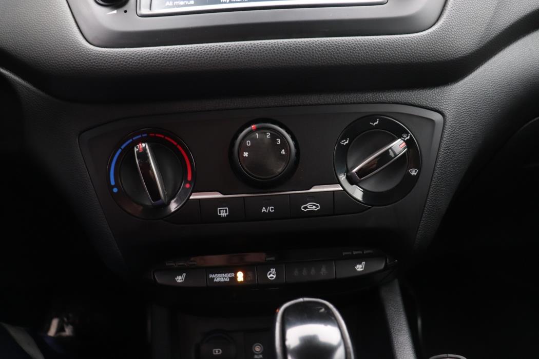 HYUNDAI i20 Hatchback 2019