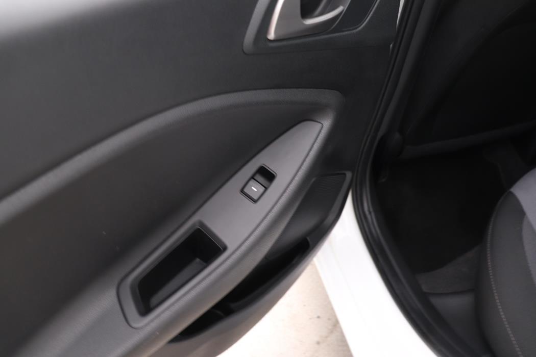 HYUNDAI i20 Hatchback 2019