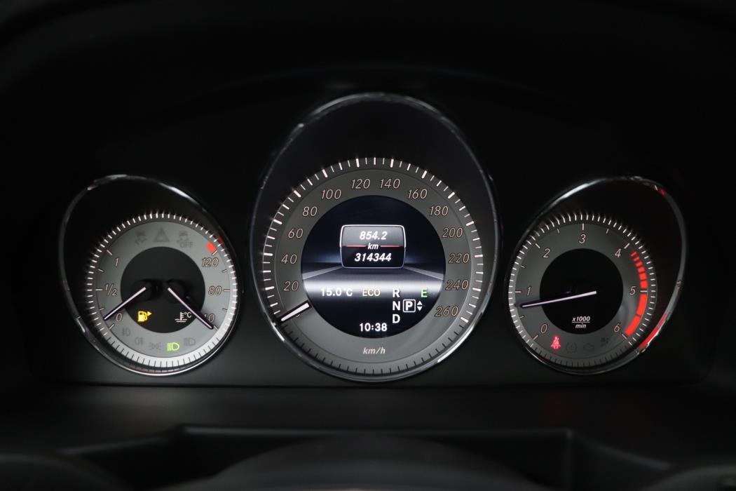 MERCEDES-BENZ GLK 2013