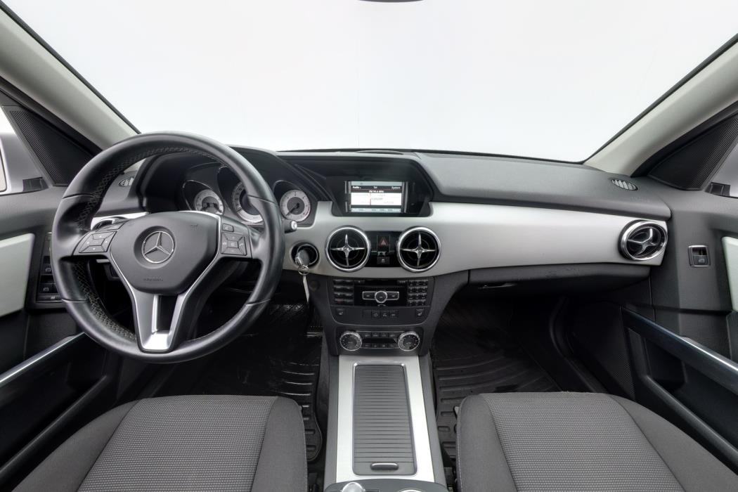 MERCEDES-BENZ GLK 2013