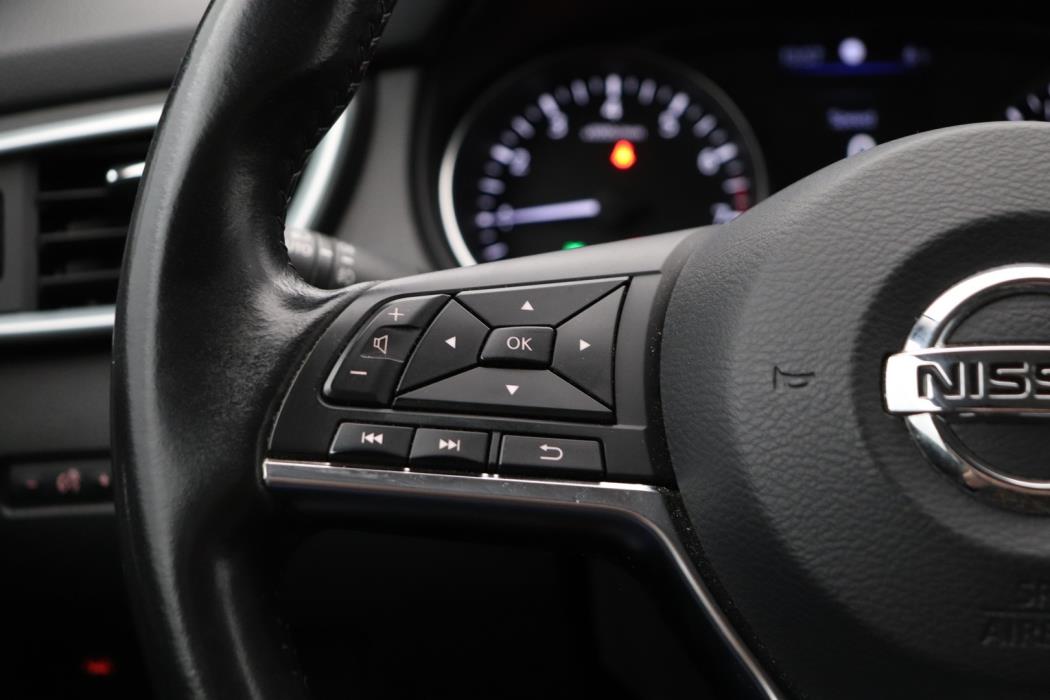 NISSAN Qashqai 2019