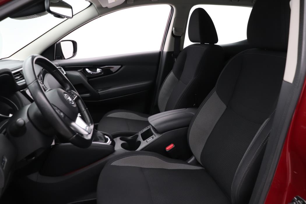 NISSAN Qashqai 2019