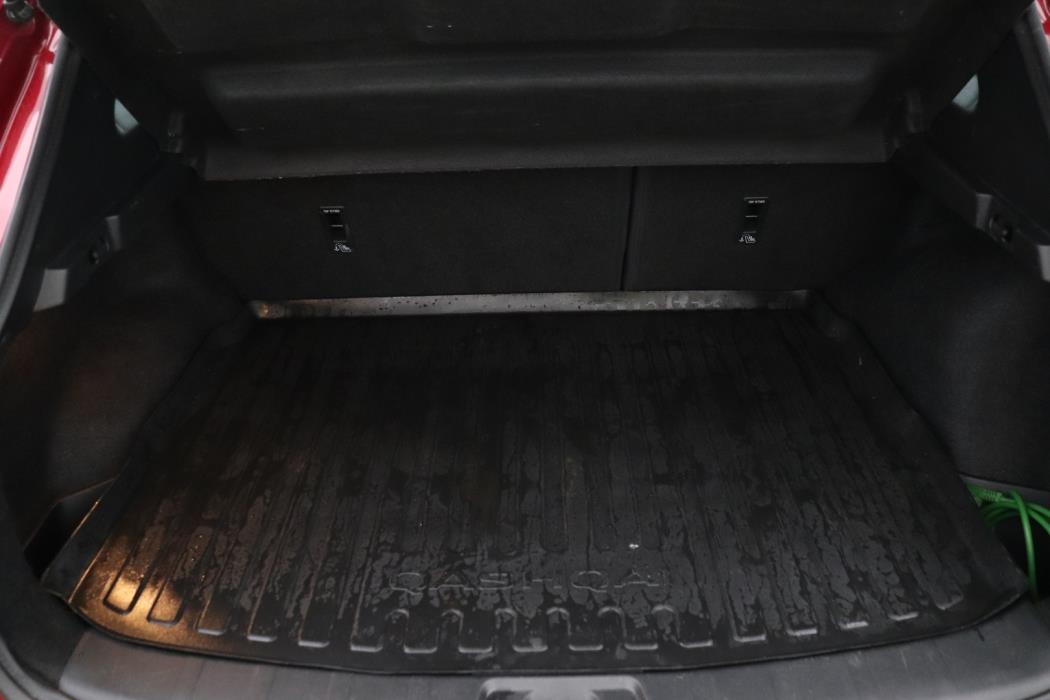 NISSAN Qashqai 2019