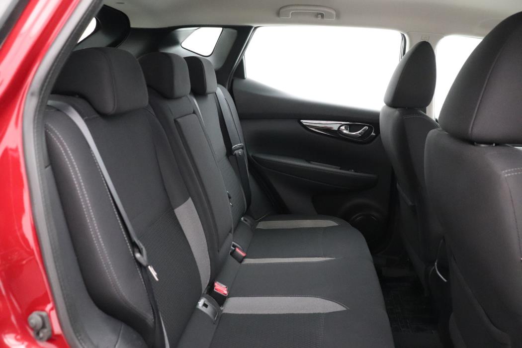 NISSAN Qashqai 2019