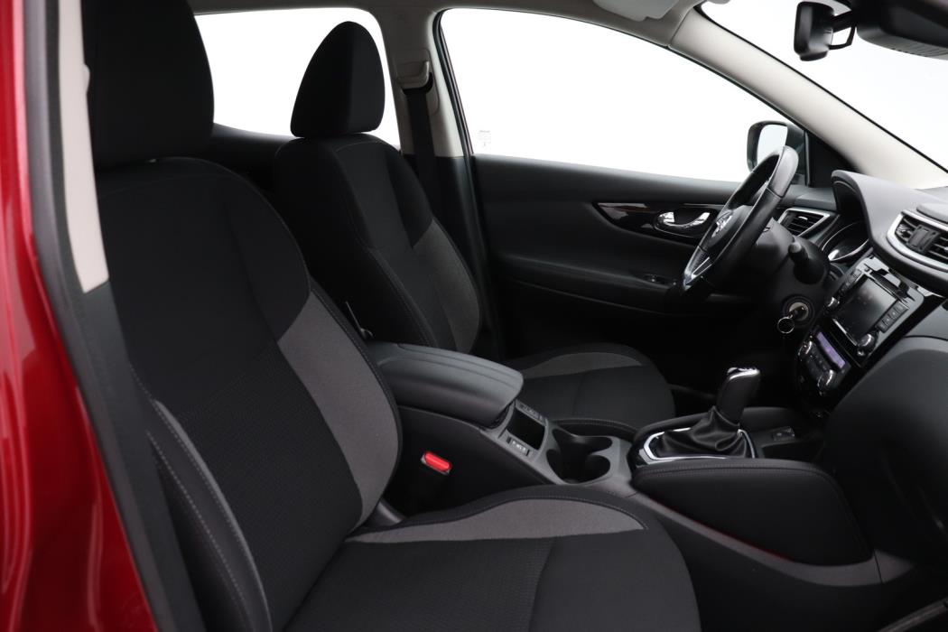 NISSAN Qashqai 2019