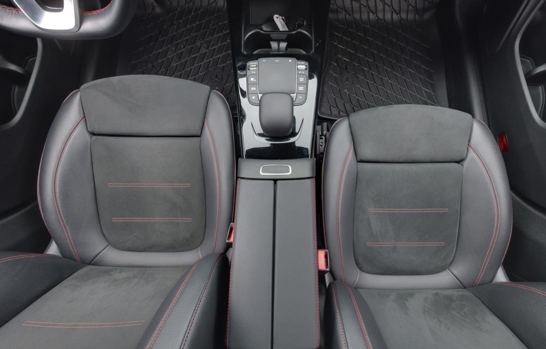 MERCEDES-BENZ CLA 2021