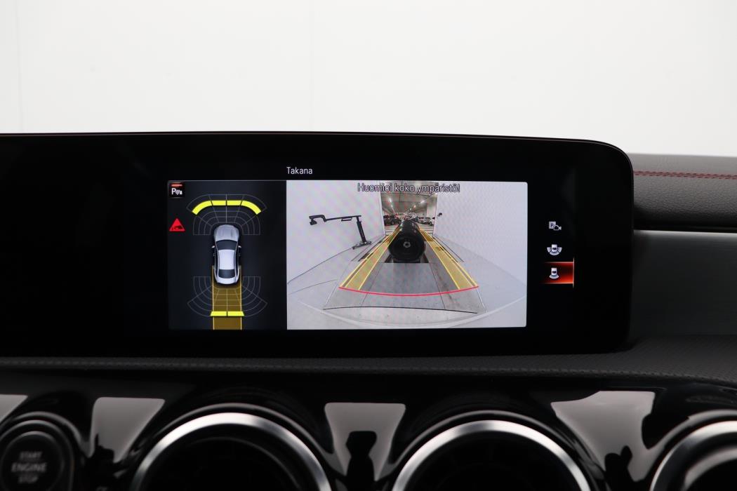 MERCEDES-BENZ CLA 2021