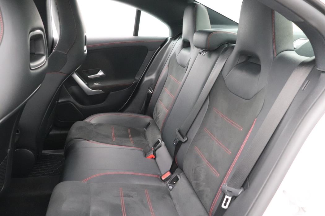 MERCEDES-BENZ CLA 2021