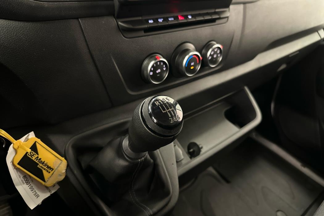 RENAULT Master 2022