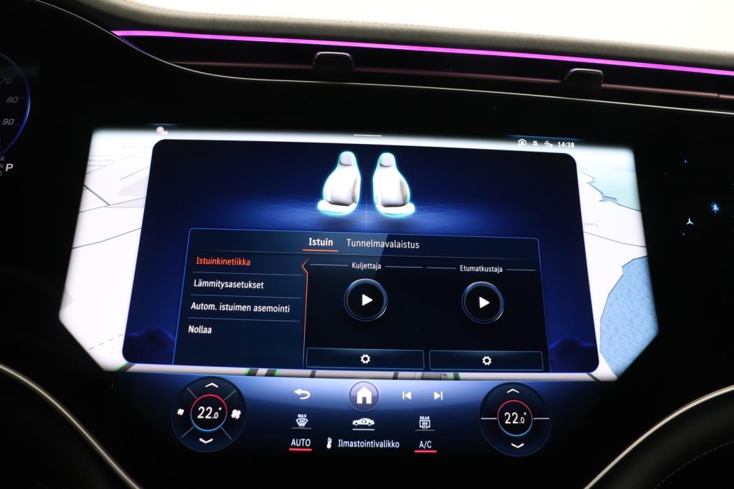 MERCEDES-BENZ EQE SUV 2025