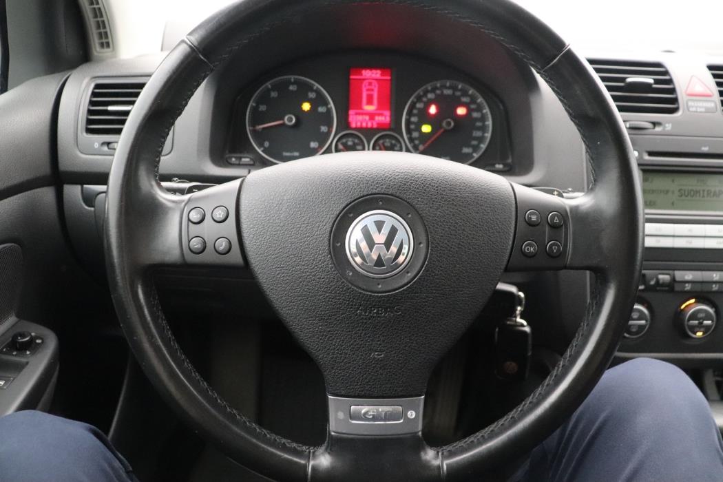 VOLKSWAGEN Golf 2008