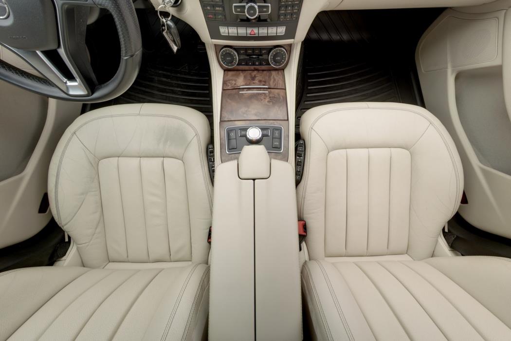MERCEDES-BENZ CLS 2013