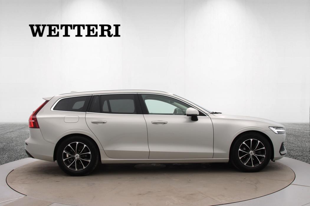 VOLVO V60 2020