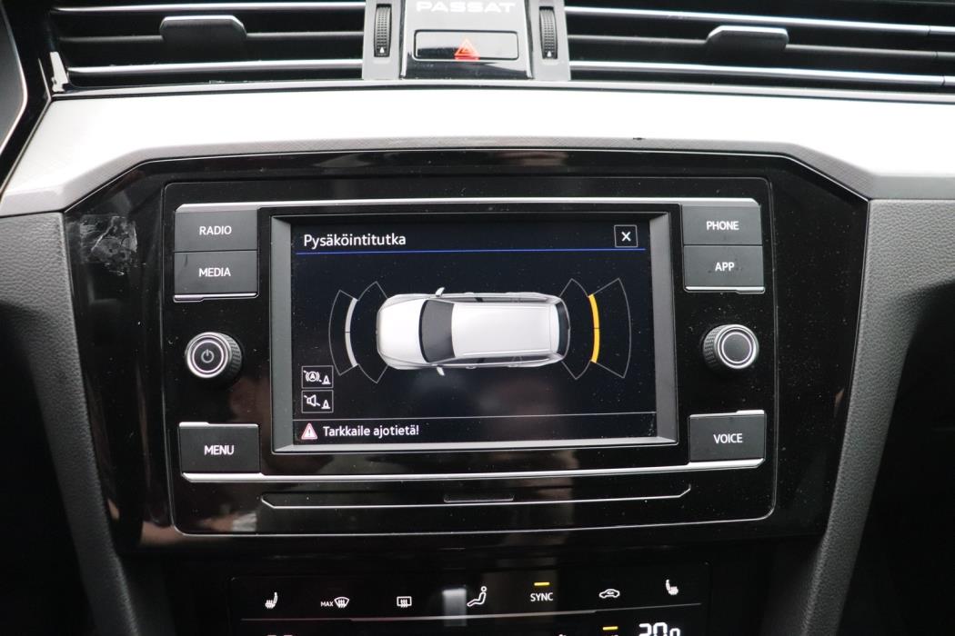 VOLKSWAGEN Passat 2021