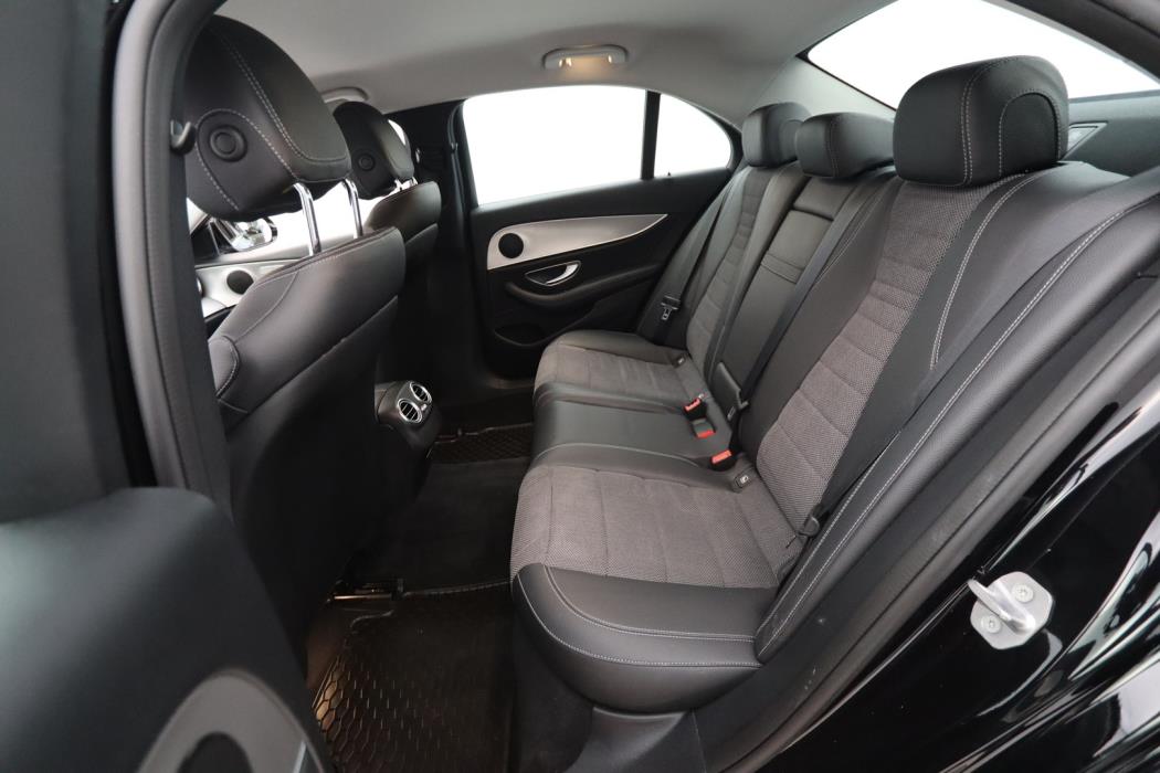 MERCEDES-BENZ E 2018