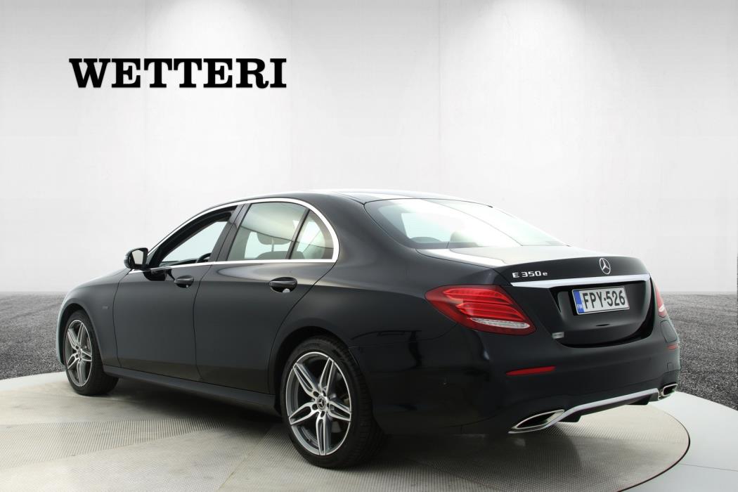 MERCEDES-BENZ E 2018