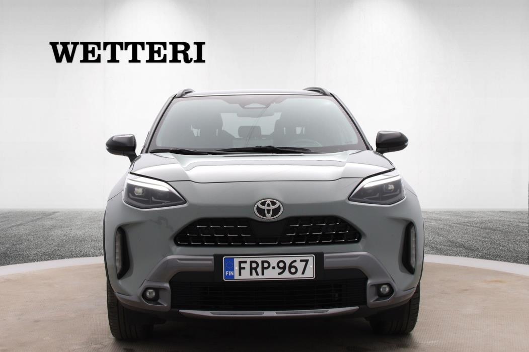 TOYOTA Yaris Cross 2024