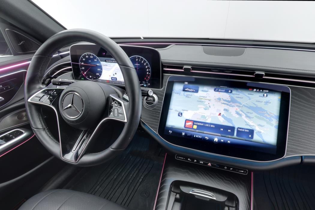 MERCEDES-BENZ E 2024
