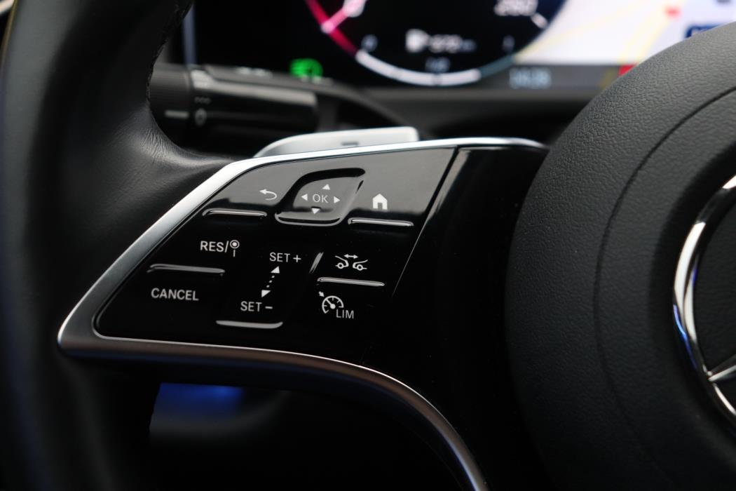MERCEDES-BENZ E 2024