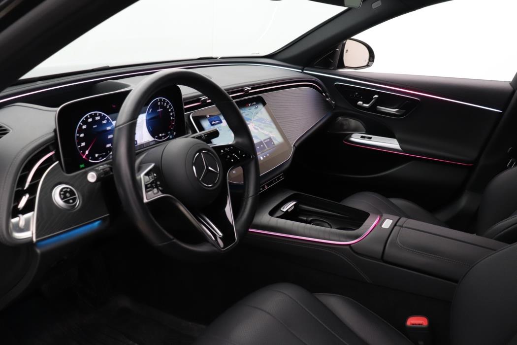 MERCEDES-BENZ E 2024