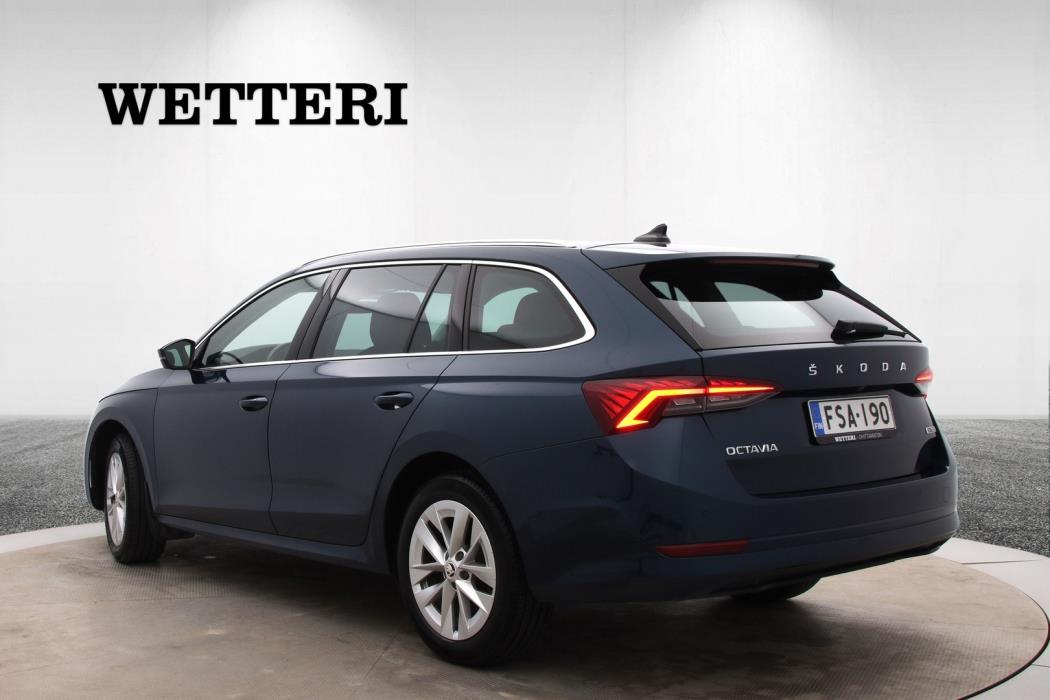 SKODA Octavia 2024