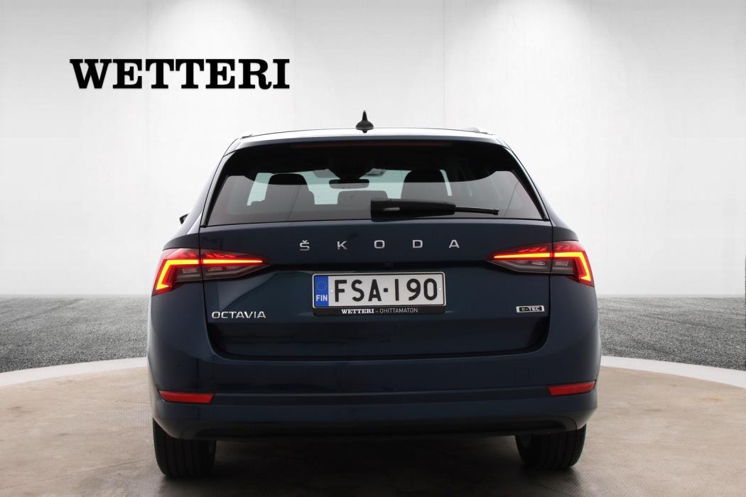 SKODA Octavia 2024