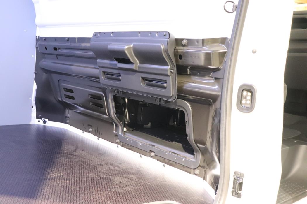 NISSAN Primastar 2025